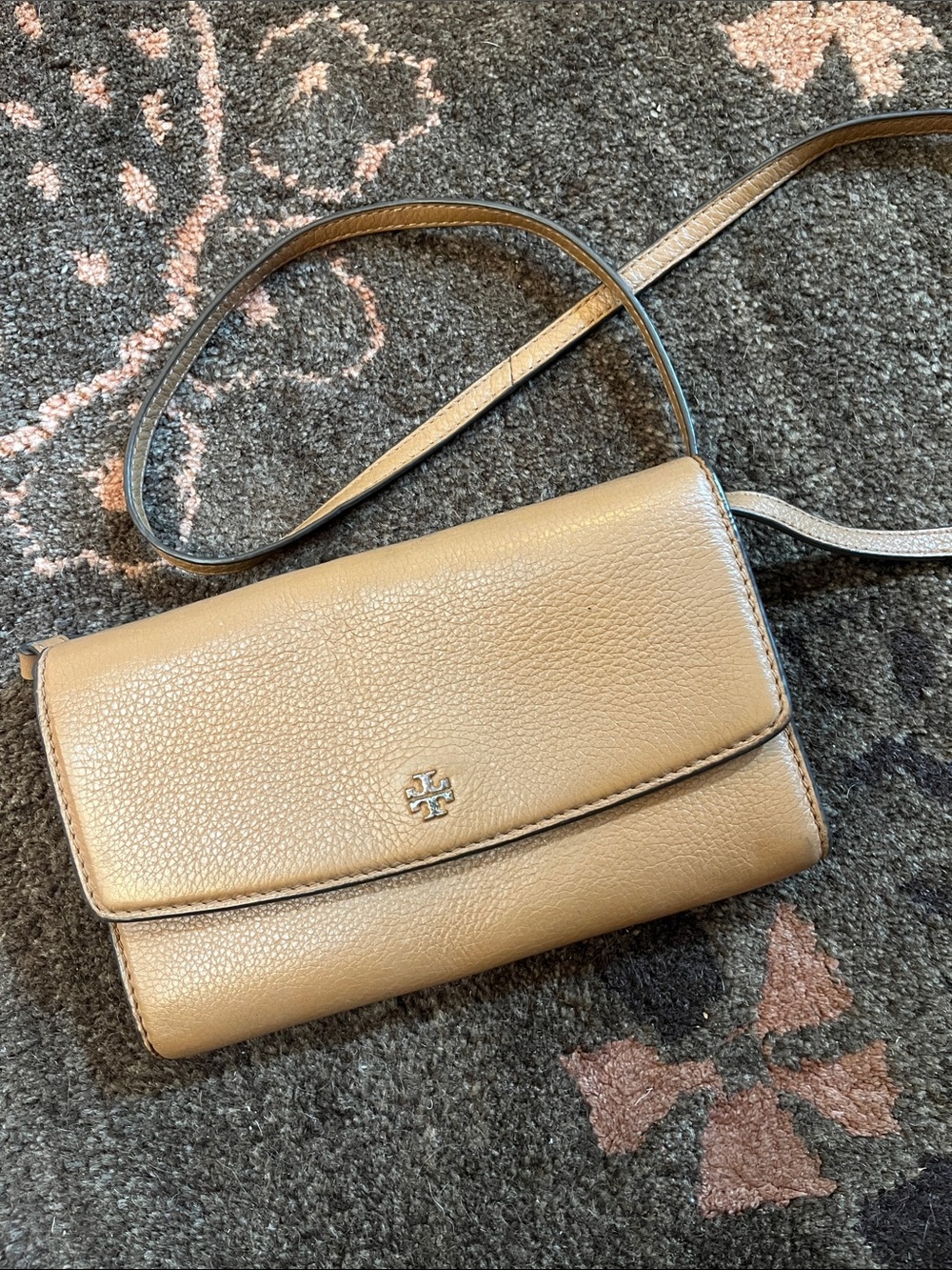 Tory crossbody wallet purse